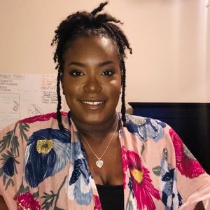 Meet your Posher, Juanita